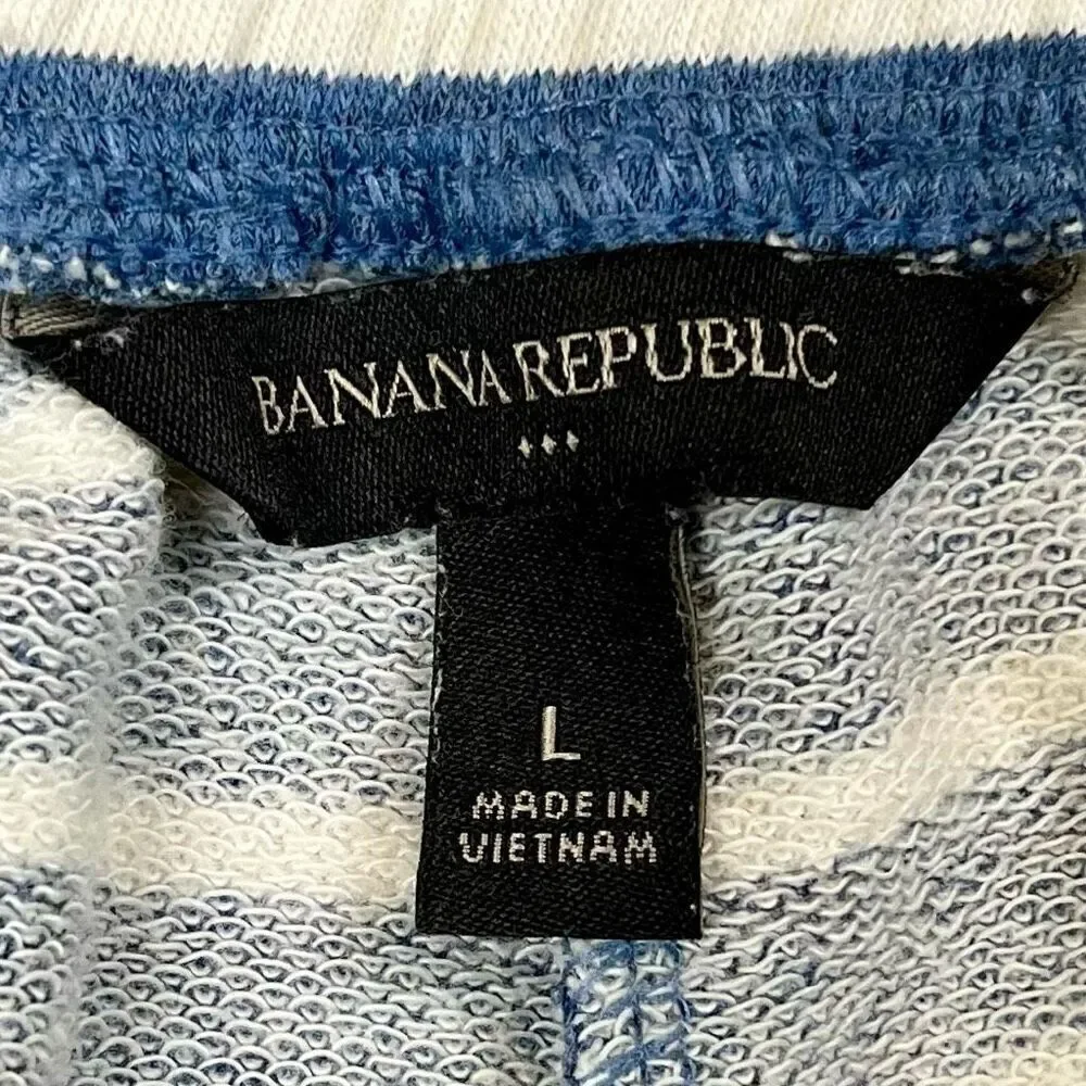 Banana Republic Blue White Striped Shorts Large